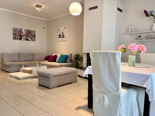 Central Apartment In Quiet Neighborhood Near Sandy Beach Hriszí Aktí Haniá Kültér fotó